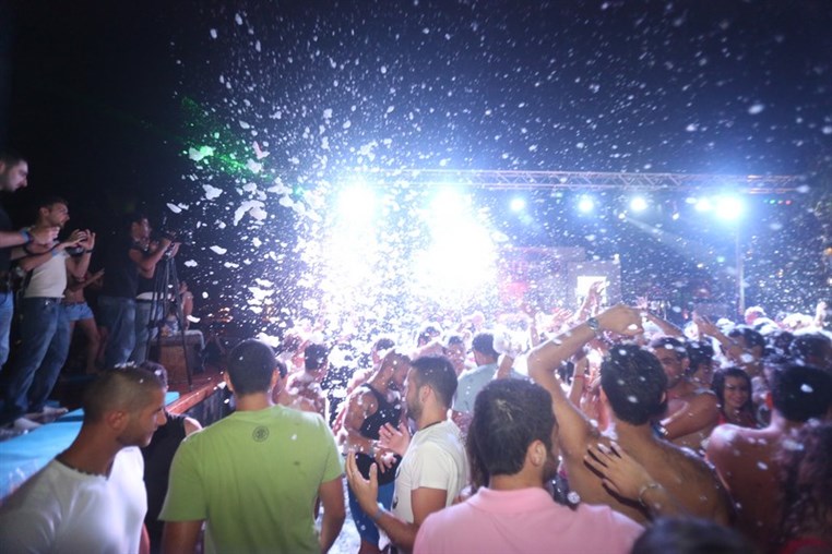 Lebanon Largest FOAM Party 3 (3)